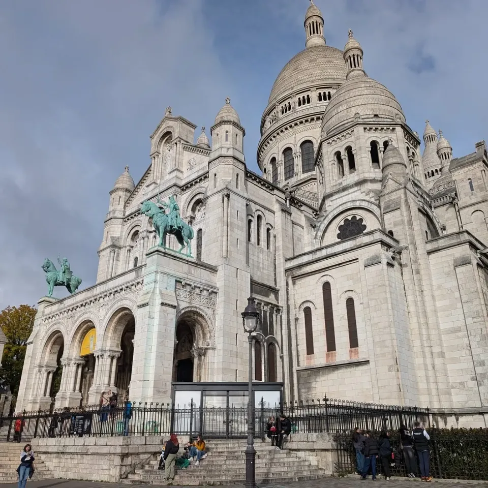 The white domes of the Sacré-Cœur Basilica